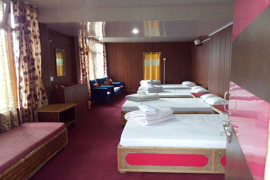 Darjeeling Blossom Ecotourism ,Chota Mangwa